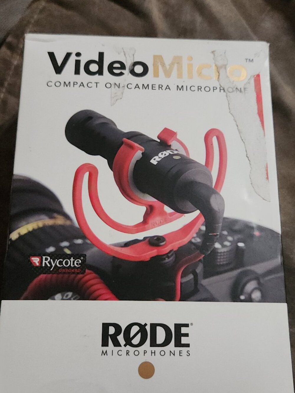 Title: RØDE VideoMicro Compact On-Camera Microphone